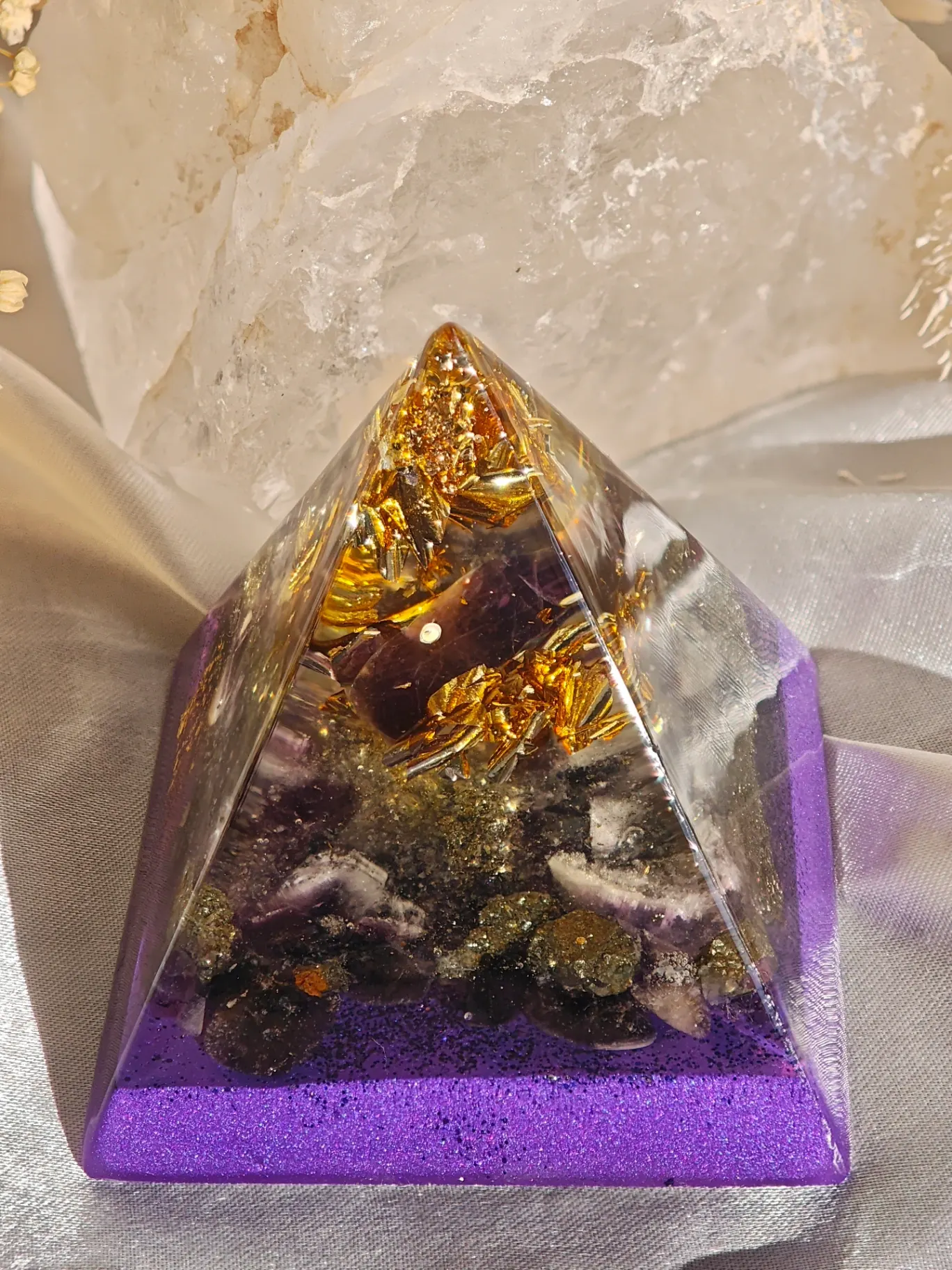 Pyramida hojnost,ochrana,vnitřní síla a harmonie 3